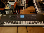 YAMAHA MOTIF XF8 THE KING OF ALL SYNTHESIZERS!!! PROFESSIONAL STUDIO