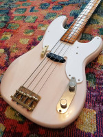 Squier CV 50's Precision Bass