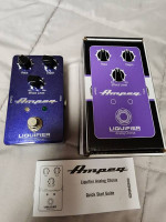 Ampeg liquifer bass chorus pedal