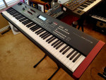 YAMAHA MOXF8 WEIGHTED 88 KEY PROFESSIONAL SYNTHESIZER PIANO
