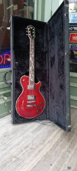 Michael Kelly Patriot Phoenix Lava Red Guitar 2009