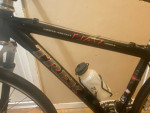 24 Speed TREK URBAN ASSAULT VEHICLE Bicycle 17.5 inch frame