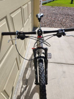 Giant XTC 29 2 Hardtail Mountain Bike