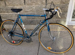 Vintage men's Peugeot 10-speed Road Bike