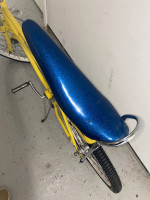 vintage 1970s sting ray muscle bicycle