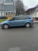 Volkswagen Routan 138,000 mi