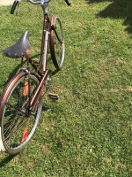 The Raleigh Nottingham England ladies road cruiser bike
