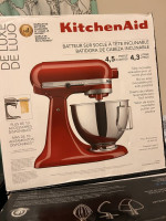KitchenAid Deluxe 4.5 Quart Tilt-Head Stand Mixer, KSM97 (brand new in