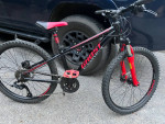 Ghost 24 kid’s mountain bike with 24” tires/disc brakes