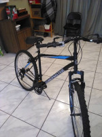 Mens Roadmaster 26" mountain bike