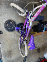 Kids (girls) purple bike (for use or parts)