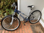 Mountain Bike 15" frame 26" tires