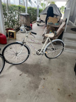 2 use Bikes, bicycles
