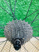 •FTC Carbon Wheels 700c