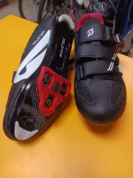 Peloton Unisex Cycling Shoes  Size 39
