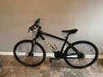 Giant Roam Hybrid Mountain Bike, Bicycle, Medium Frame