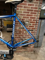 56cm Cannondale Road Bike