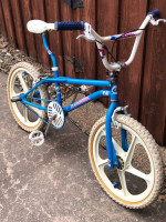 1986 GT Performer bmx