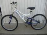 24" Pacific Tucson 18 speed bike