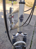 Trek 18.5" frame. Serviced. Excellent condition