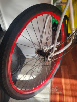 Custom White / Red Rim Beach Cruiser Updated