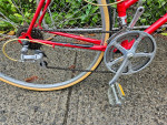 Middle 80's Raleigh Pursuit road bike, 21 1/2" frame, 12 speed
