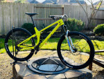 Custom build Large 2022 YT Izzo 29er