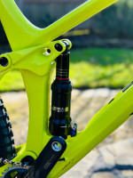 Custom build Large 2022 YT Izzo 29er