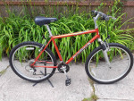 Diamondback Sorrento SE, 18" Cr-Mo frame, 21 speed