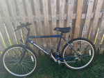 2 Diamondback Moubtain bikes men’s and women’s