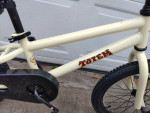 Joystar Totem 18" Kids Bike