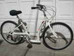 Sun Streamway7(Like New)(Aluminum Frame) 8"StepThru 26"Rims