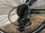 BRAND NEW SCHWINN SUBURBAN ALX 26" HYBRID BIKE - BRAND NEW!