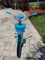 Kent LaJolla 24” Single Speed Cruiser Like New