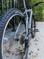 Performance M101 Mountain bike