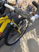 TREK 2X   8000 BIKE