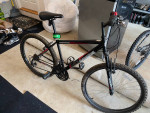 Mens woman’s unisex mountain bike 26 and 29 wheels have 4