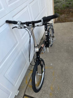 Dahon Speed TR folding bicycle