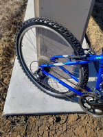 Giant Rincon , Mountain bike ready to ride.