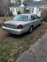 2007 Ford Crown Victoria 97,000 mi