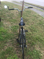 TREK 1000 ROAD BIKE