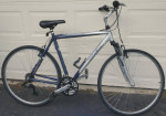 Trek hybrid bike-20" aluminum frame-front suspension - Excellent Cond.