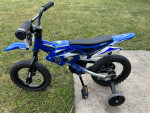 12" YAMAHA BIKE WITH TRAINING WHEELS $45