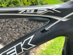 TREK 7.9 FX CARBON FIBER BIKE