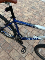 Giant boulder SE Mountain Bike Size Large