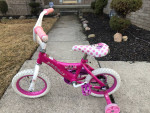 12" MINNIE MOUSE BIKE WITH TRAINING  WHEELS $28