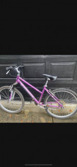 DIAMONDBACK BIKE