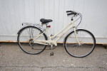 Schwinn Womens Gateway 28 700c Cruiser Hybrid Bike Beige Model S5475TG
