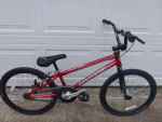Mongoose Title Expert Bike