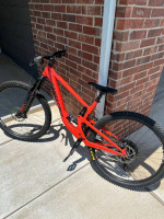 2021 Santa Cruz Hightower S / Carbon / 29" Size Large